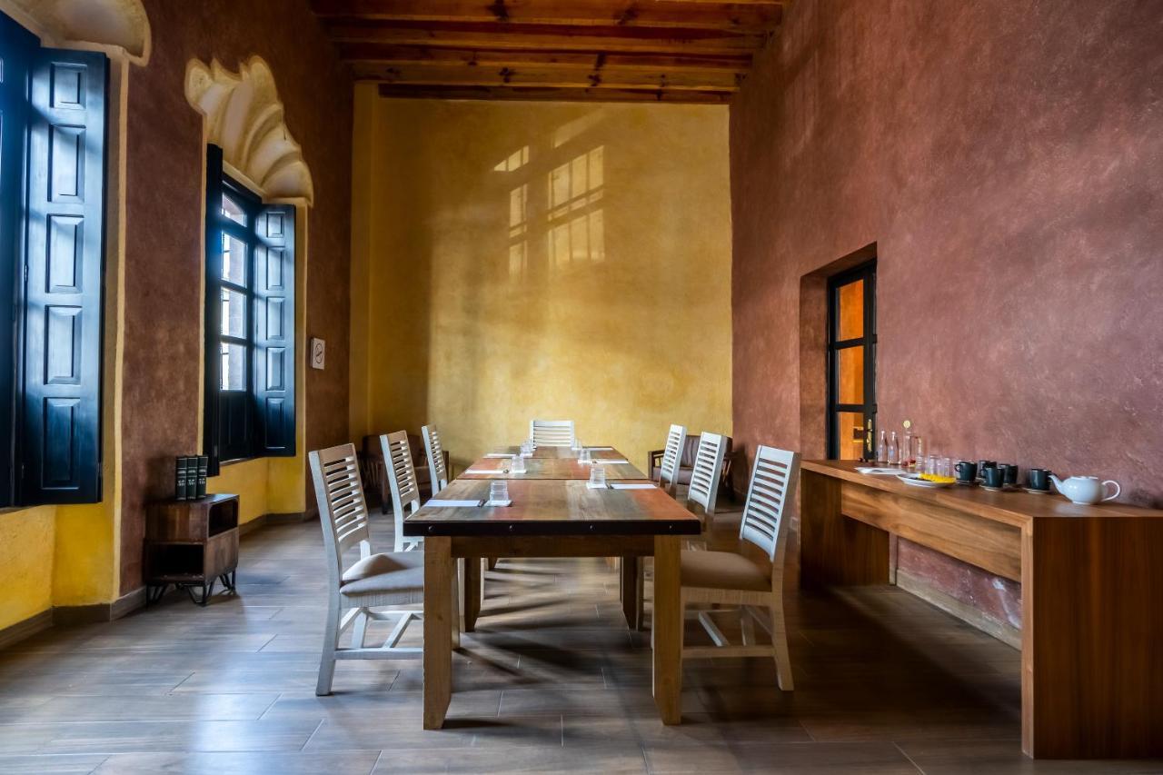 Hotel Patio Santiago Керетаро Экстерьер фото
