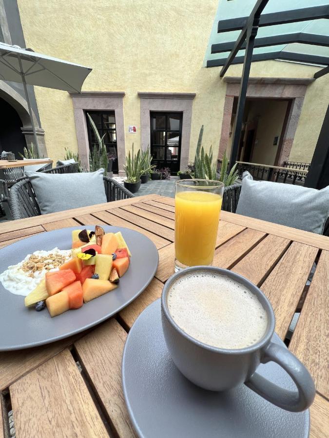 Hotel Patio Santiago Керетаро Экстерьер фото